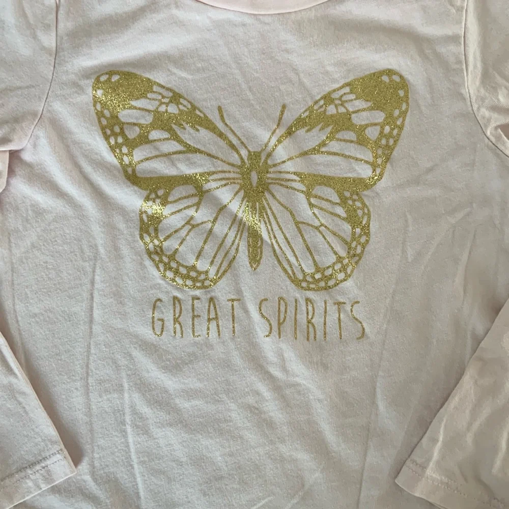 🍓3/$10 Light Pink Long Sleeve Tee with Butterfly Design size 2-4Y - Picture 2 of 6